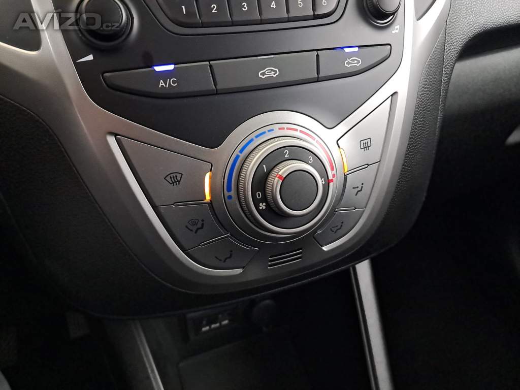 Foto inzerátu Hyundai ix20 1.4 CVVT