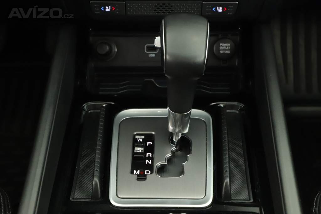 Foto inzerátu SsangYong Rexton 2.2 Diesel