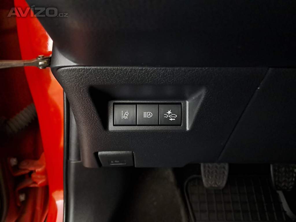 Foto inzerátu Toyota Yaris 1.0 VVT-i
