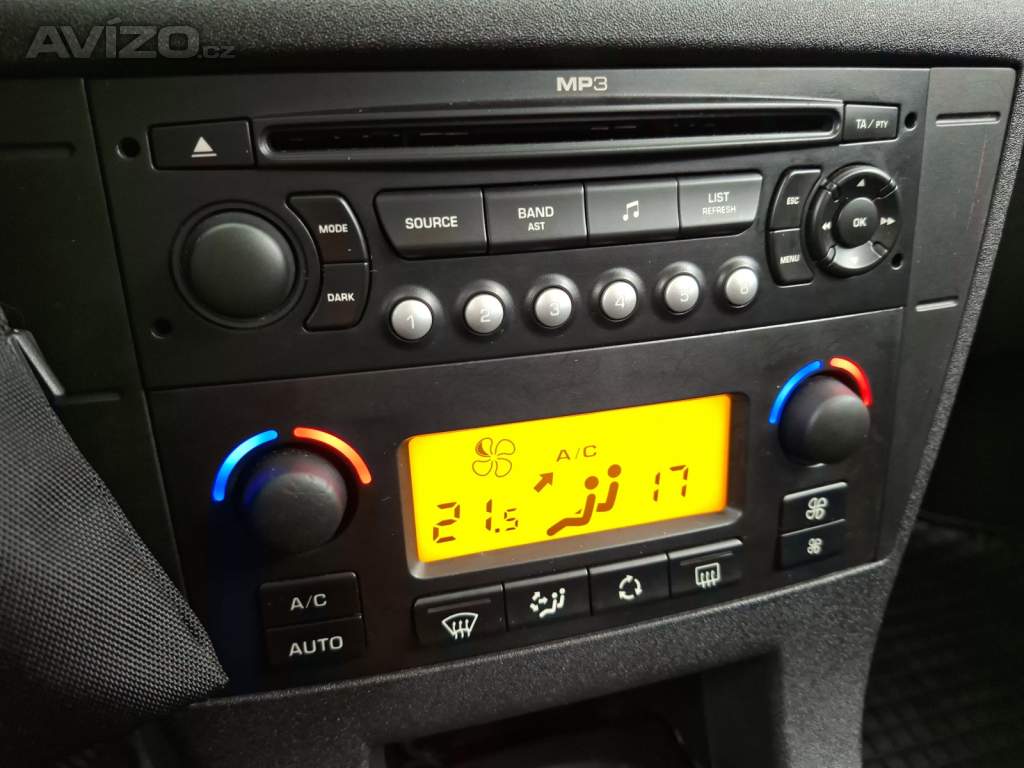 Foto inzerátu Citroen C4 1.6 16V