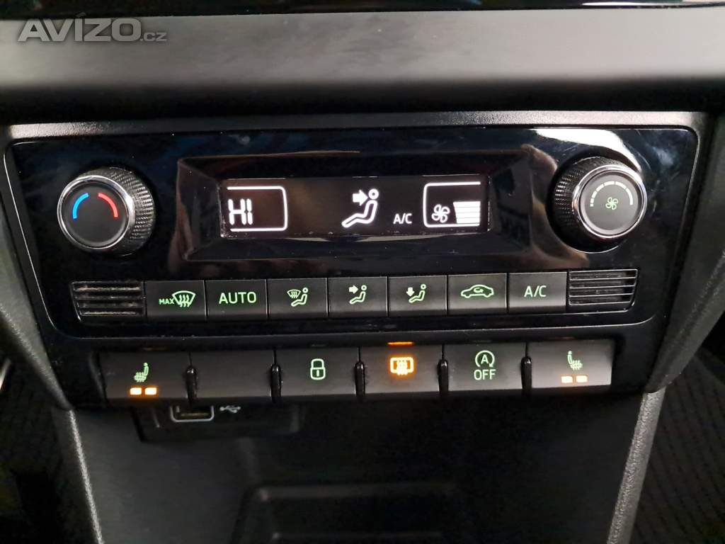 Foto inzerátu Skoda Rapid 1.0 TSI