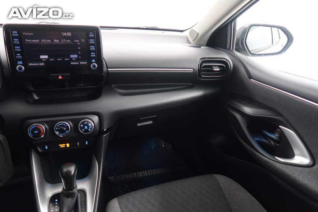 Foto inzerátu Toyota Yaris 1.5 VVT-i