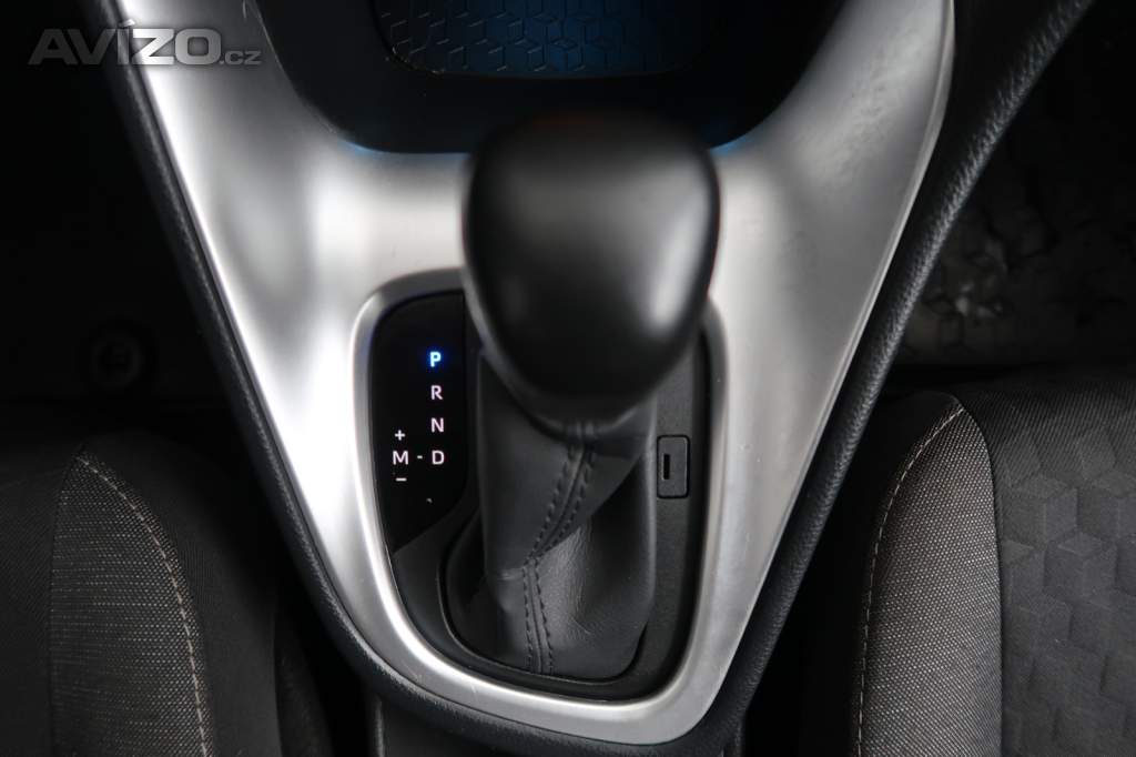 Foto inzerátu Toyota Yaris 1.5 VVT-i