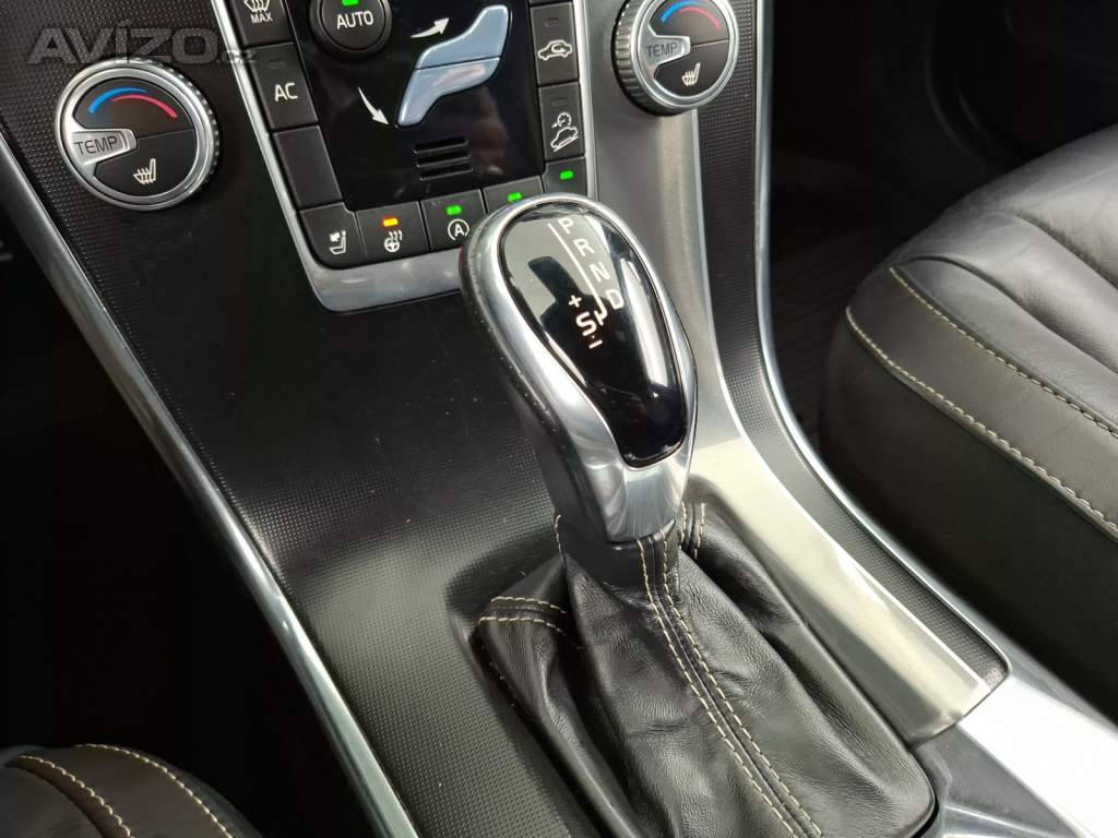 Foto inzerátu Volvo XC60 D4