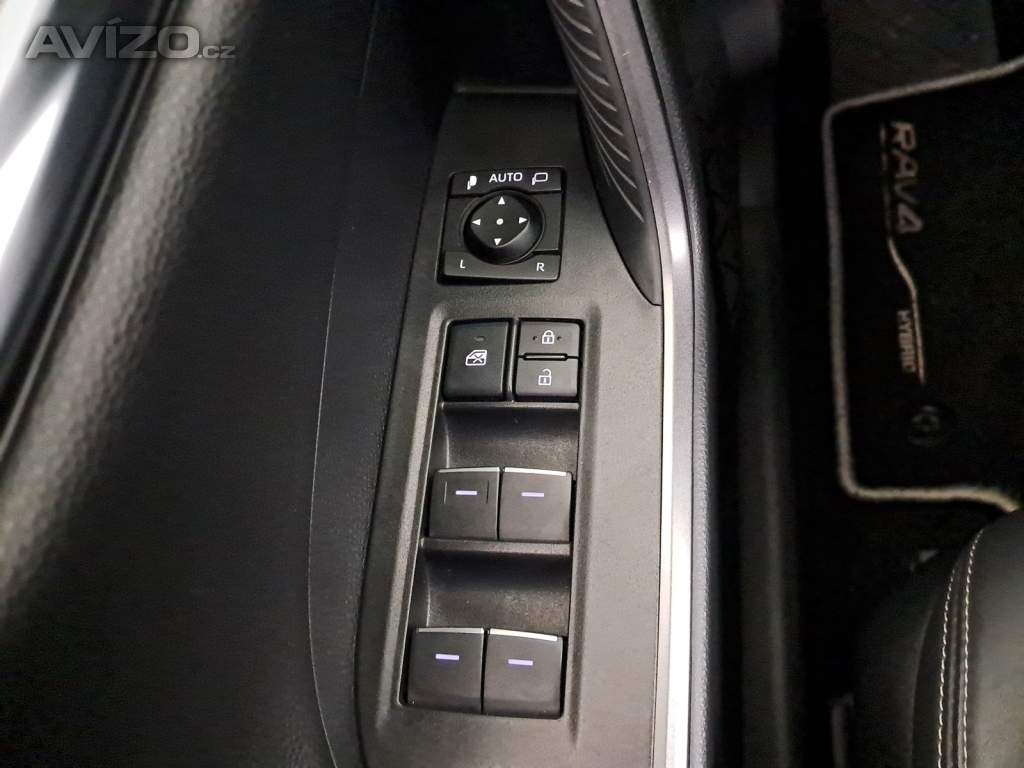 Foto inzerátu Toyota RAV 4 2.5 Hybrid