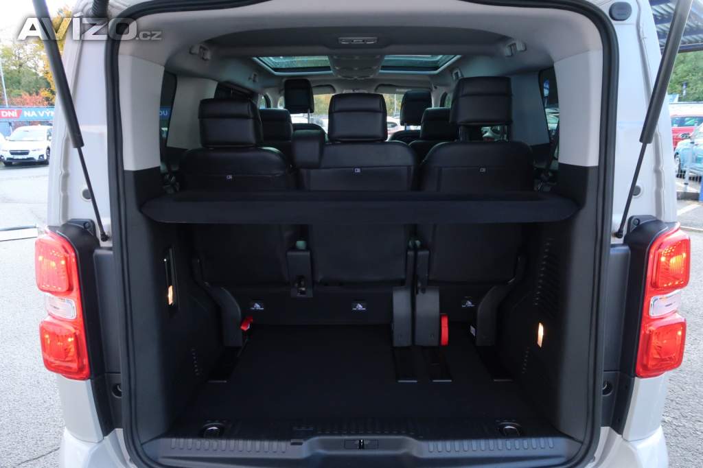 Foto inzerátu Peugeot Traveller 2.0 BlueHDi