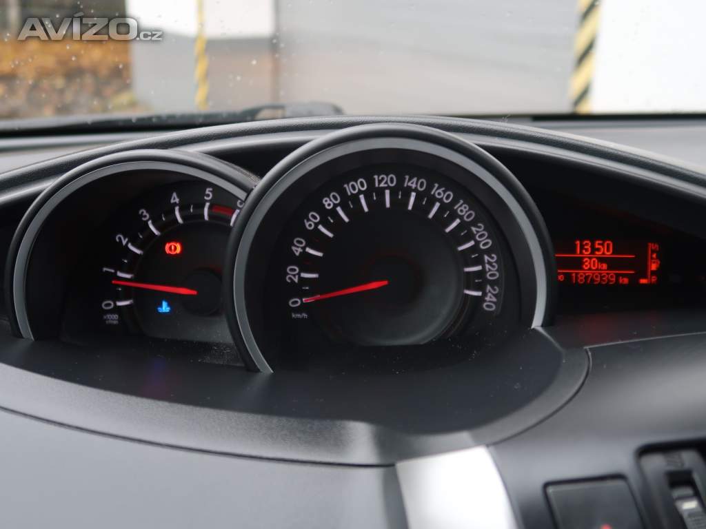 Foto inzerátu Toyota Verso 2.0 D-4D