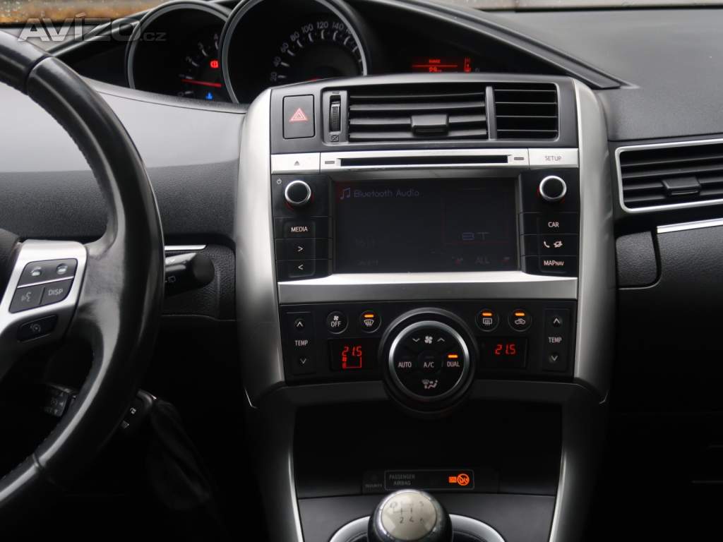 Foto inzerátu Toyota Verso 2.0 D-4D