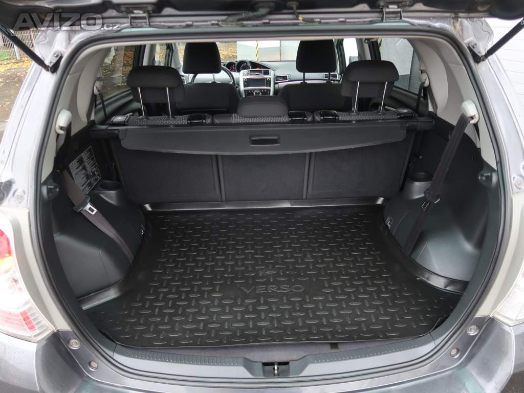 Foto inzerátu Toyota Verso 2.0 D-4D