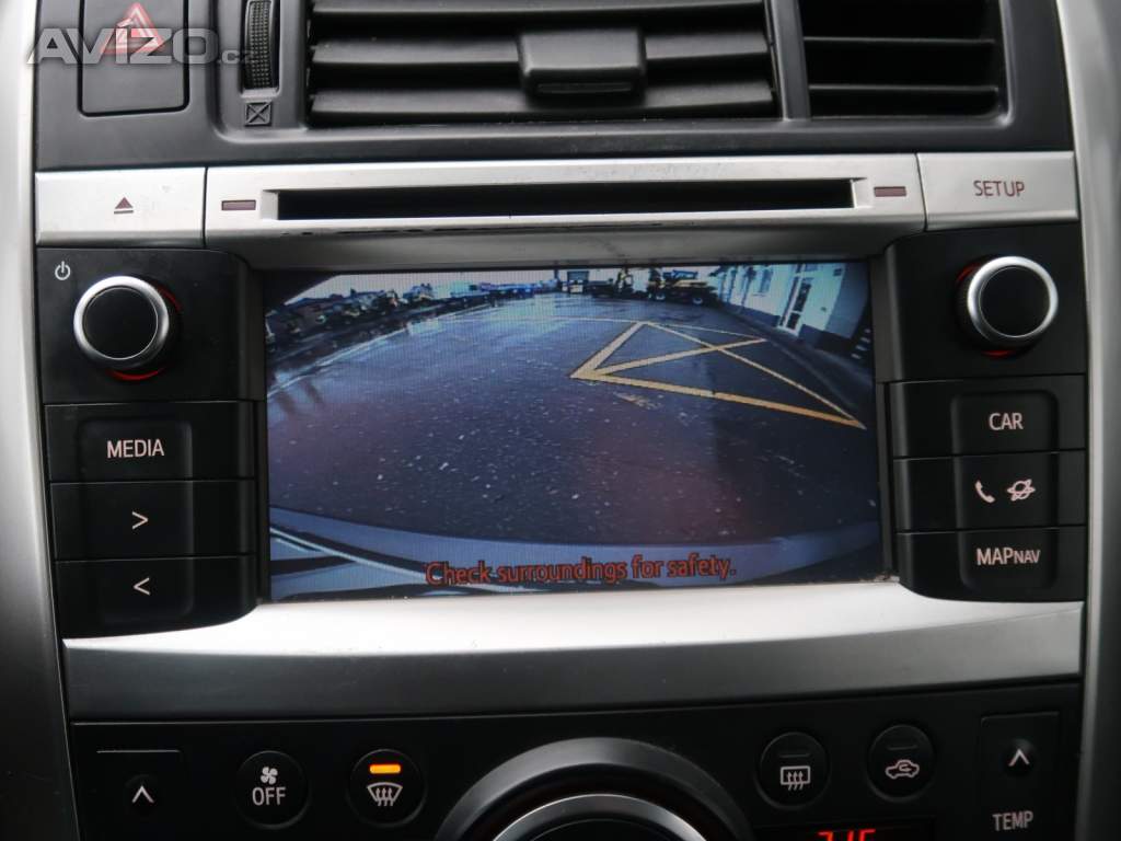 Foto inzerátu Toyota Verso 2.0 D-4D
