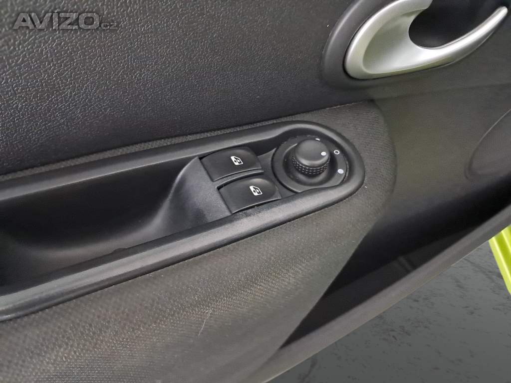 Foto inzerátu Renault Clio 1.2 16V