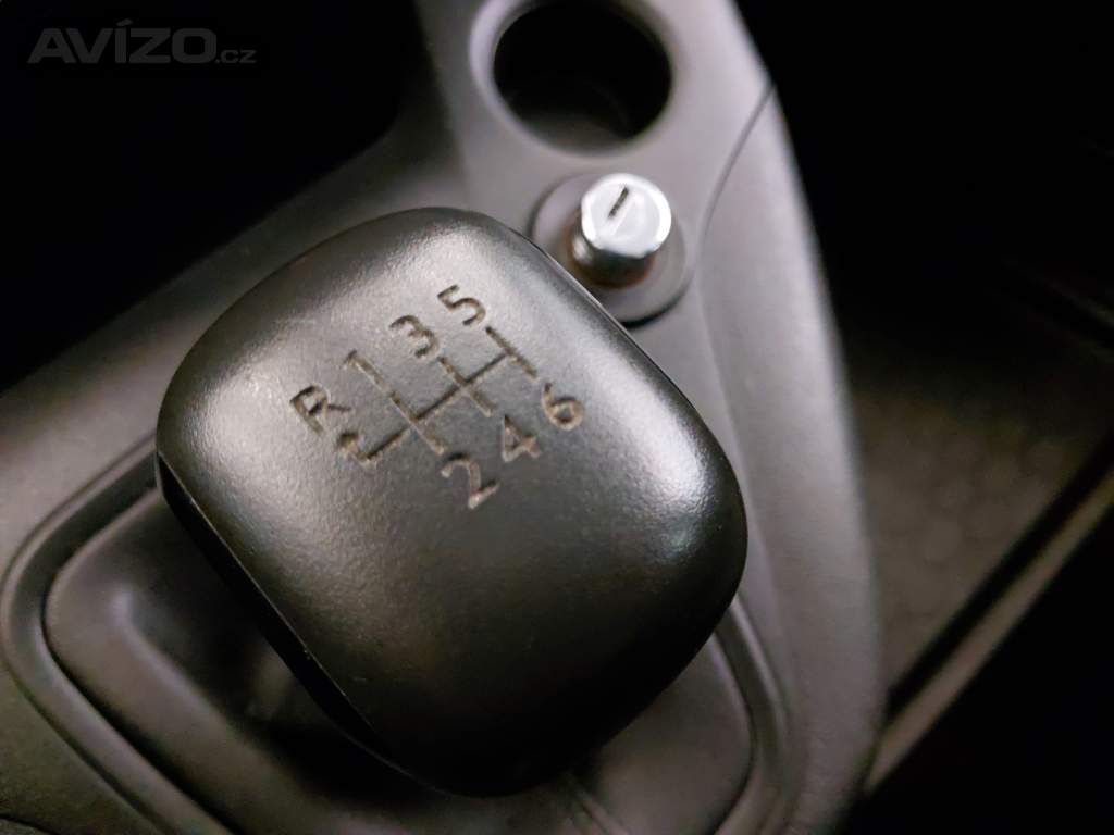 Foto inzerátu Peugeot Rifter 1.2 PureTech