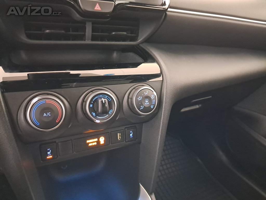 Foto inzerátu Toyota Yaris Cross 1.5 VVT-i