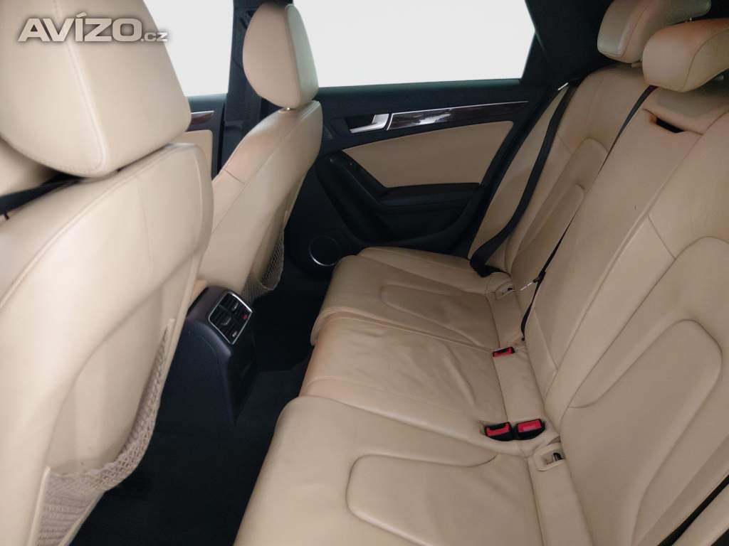 Foto inzerátu Audi A4 3.0 TDI