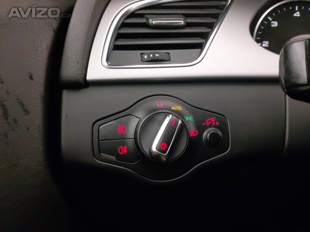 Foto inzerátu Audi A4 3.0 TDI