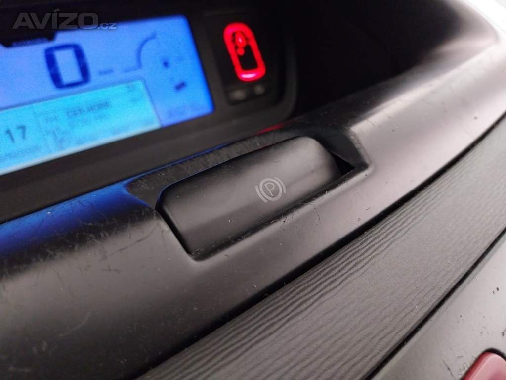 Foto inzerátu Citroen C4 Picasso 1.8 i