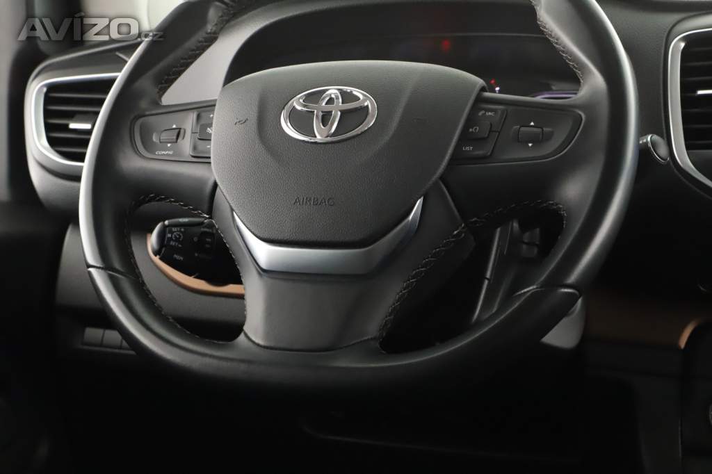 Foto inzerátu Toyota ProAce Verso 2.0 D-4D