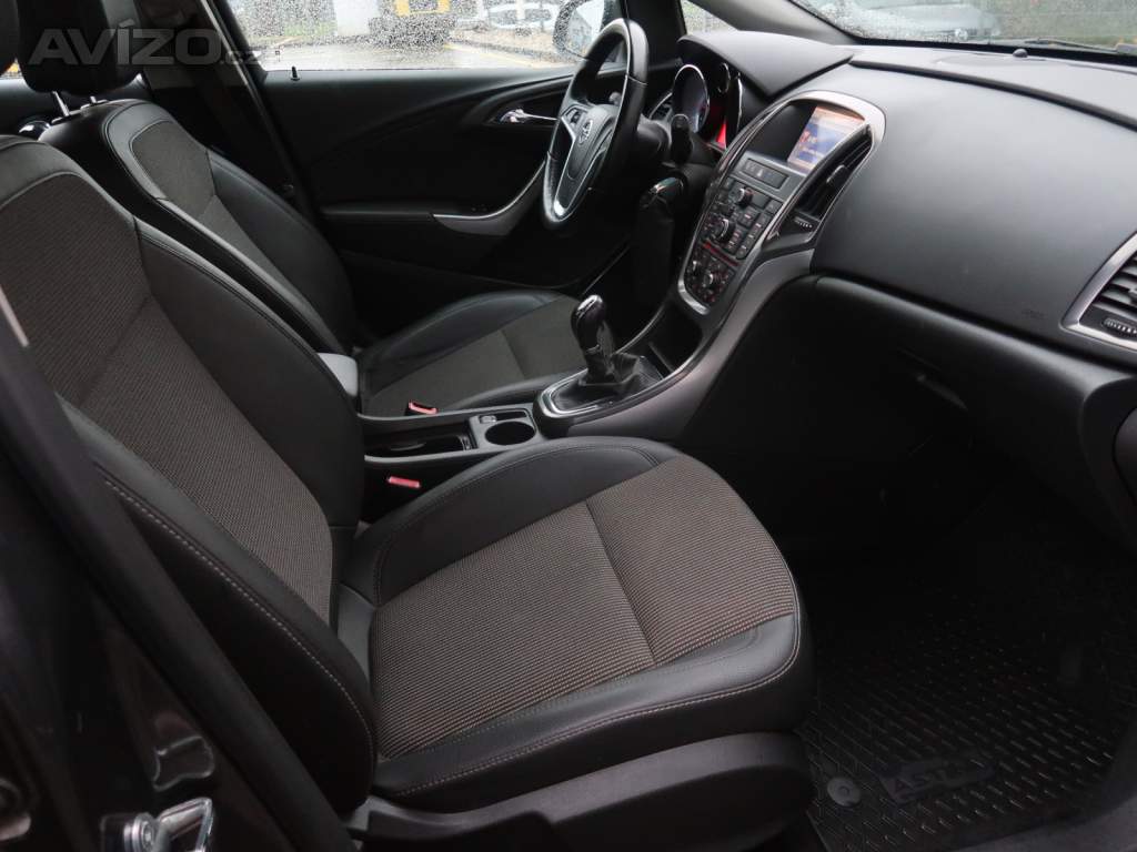 Foto inzerátu Opel Astra 2.0 CDTI