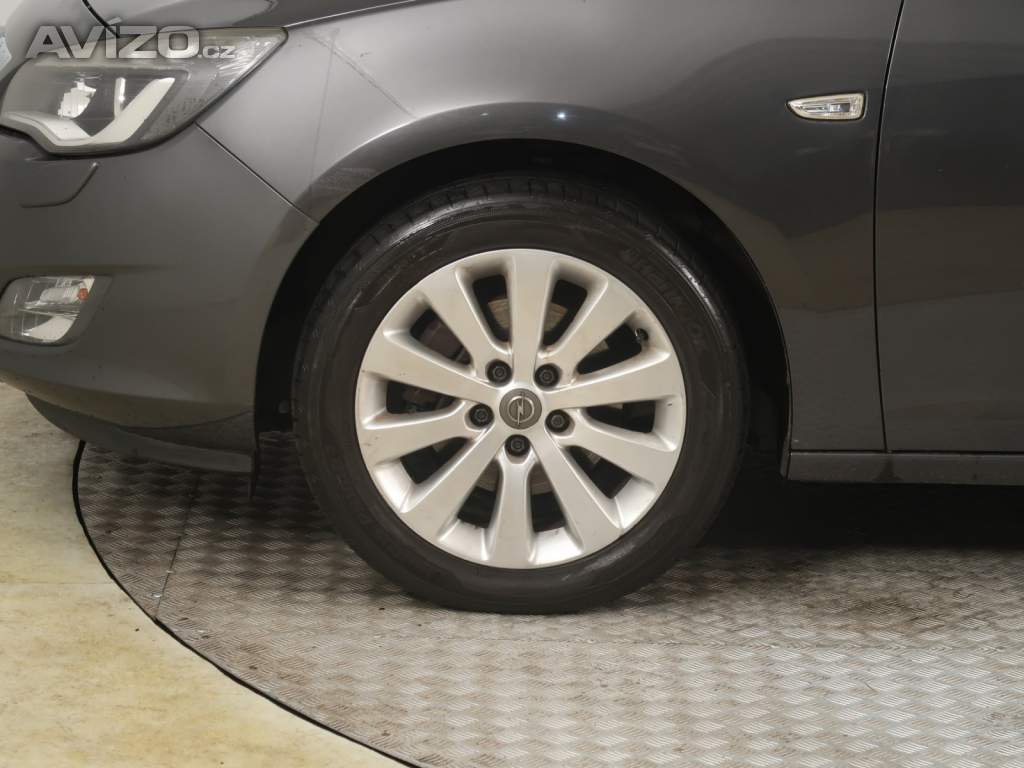 Foto inzerátu Opel Astra 2.0 CDTI
