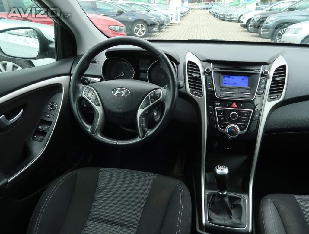 Foto inzerátu Hyundai i30 1.6 MPI