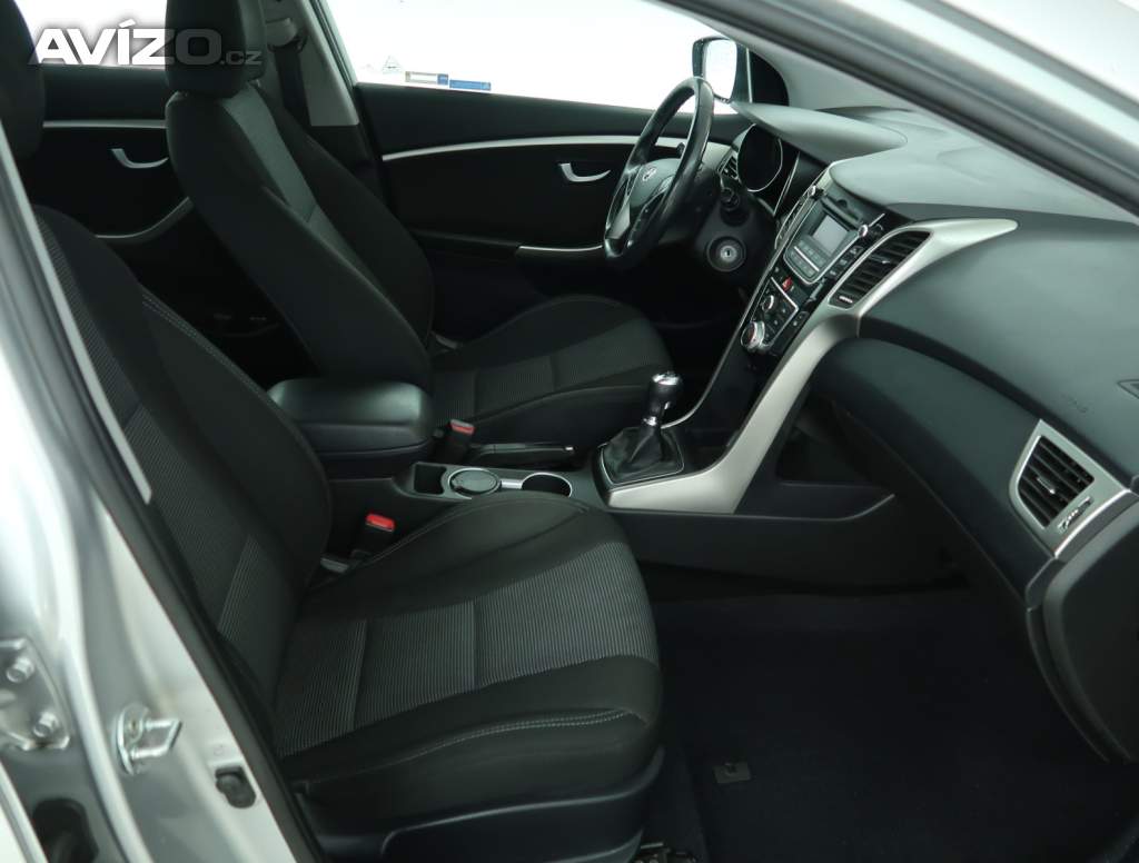 Foto inzerátu Hyundai i30 1.6 MPI