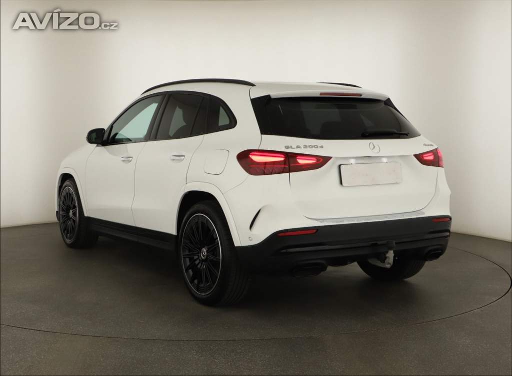 Foto inzerátu Mercedes GLA GLA 200 d 4MATIC