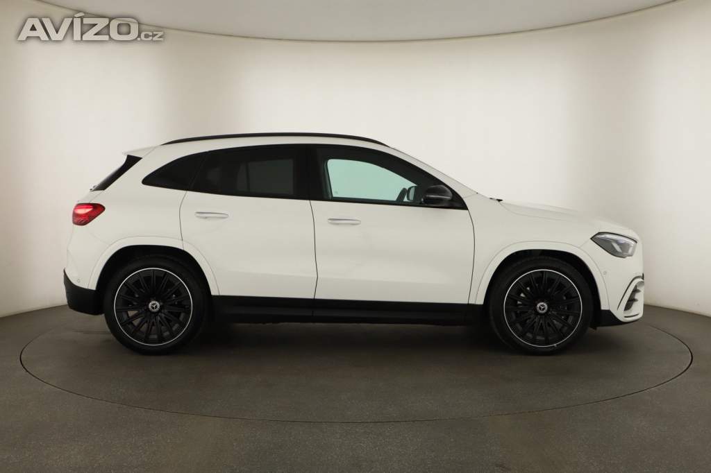 Foto inzerátu Mercedes GLA GLA 200 d 4MATIC