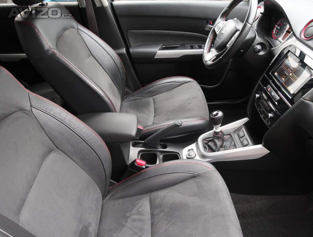 Foto inzerátu Suzuki Vitara 1.4 BoosterJet