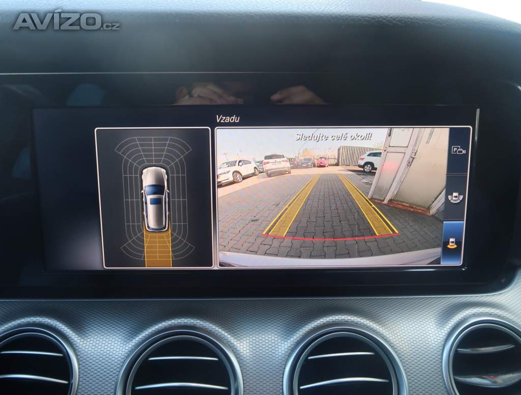 Foto inzerátu Mercedes E E 220 d 4MATIC