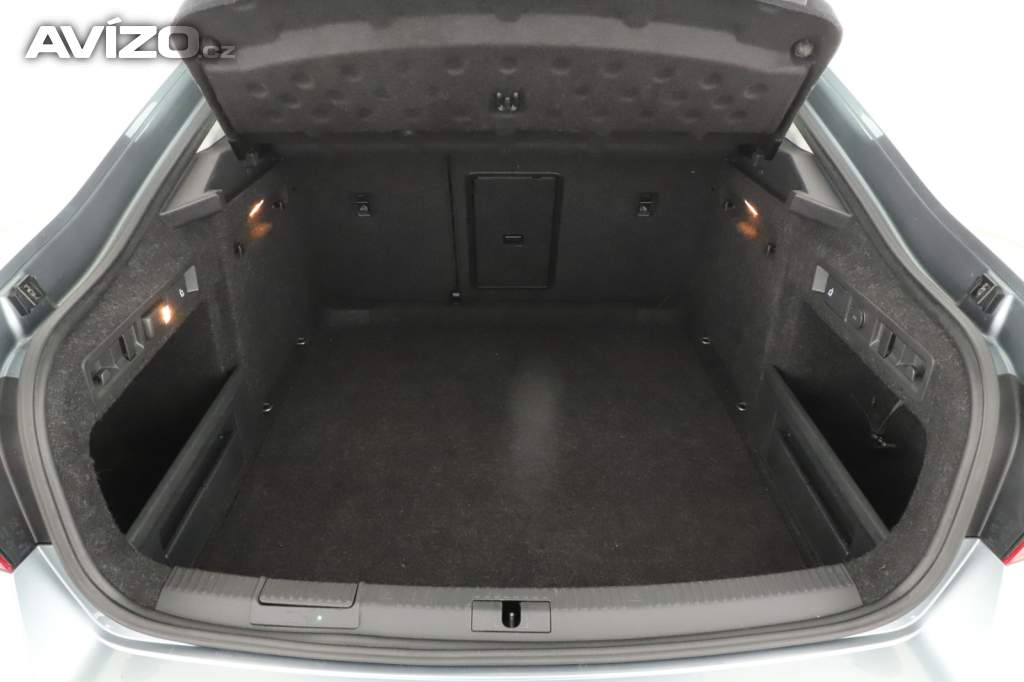 Foto inzerátu Skoda Superb 2.0 TDI