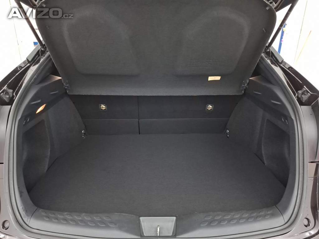 Foto inzerátu Toyota C-HR 1.2 Turbo