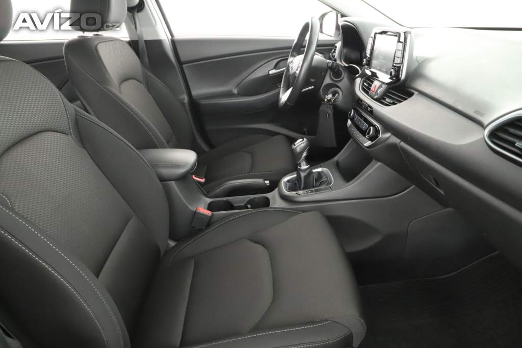 Foto inzerátu Hyundai i30 Fastback 1.0 T-GDI