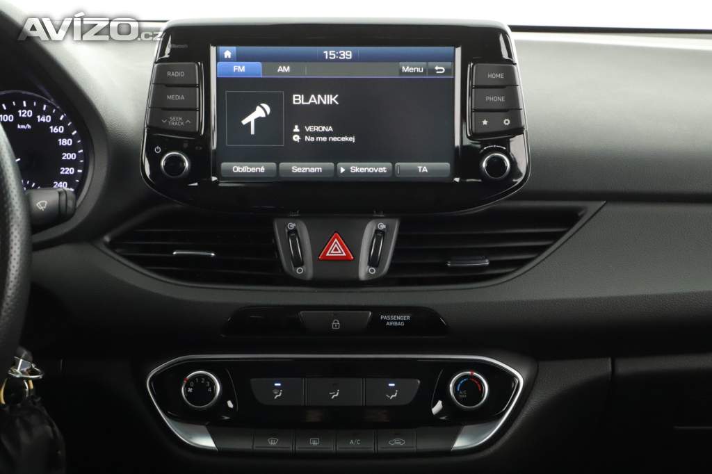 Foto inzerátu Hyundai i30 Fastback 1.0 T-GDI