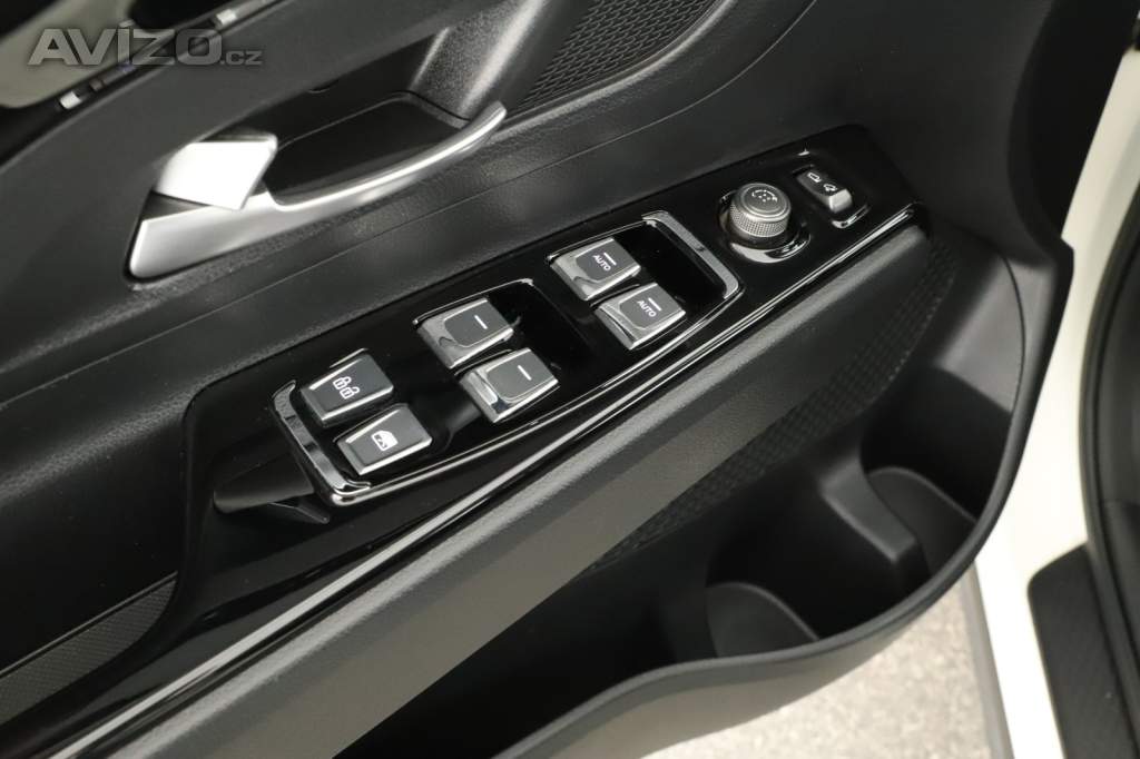Foto inzerátu SsangYong Korando 1.5 T-GDI