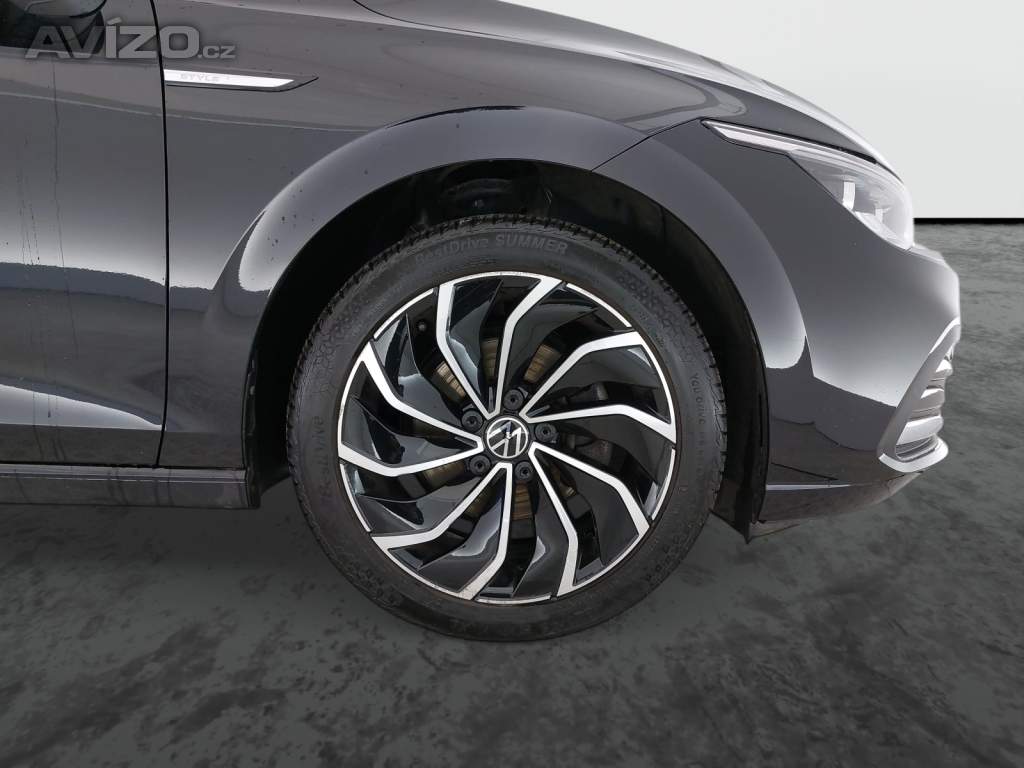 Foto inzerátu VW Golf 1.5 eTSI