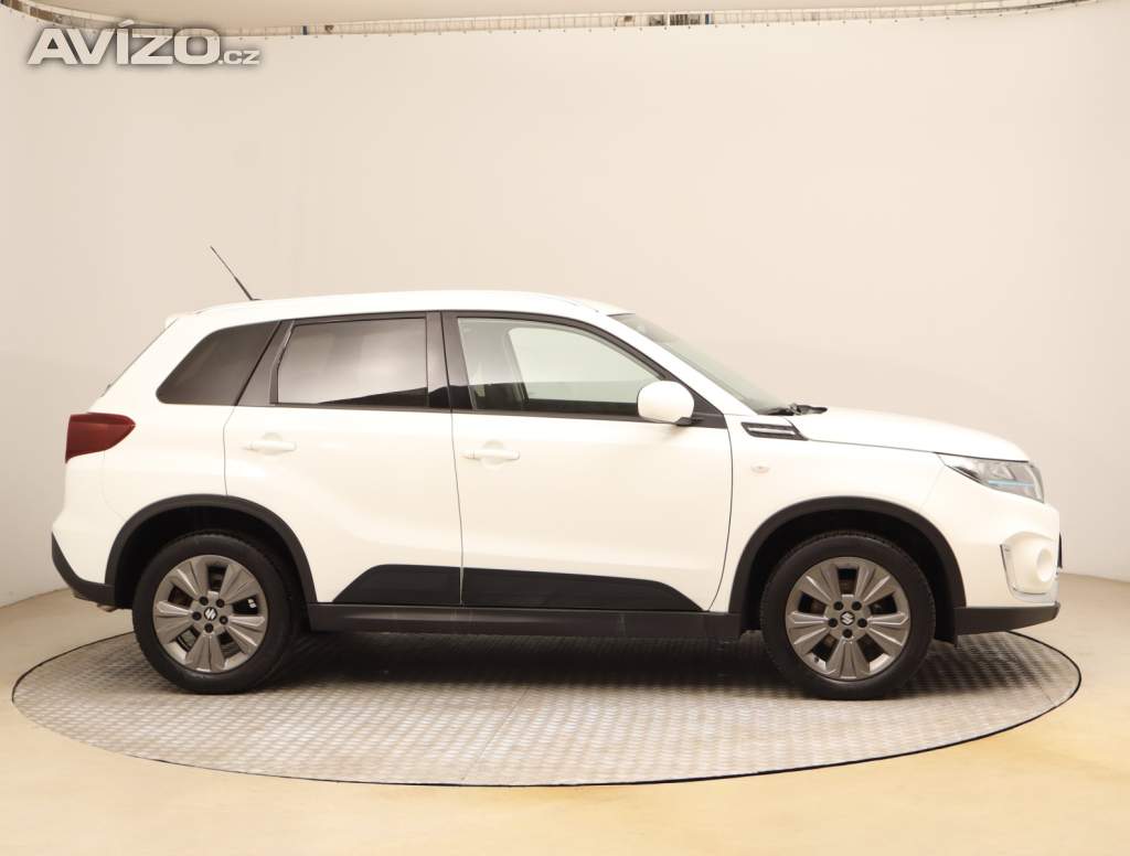 Foto inzerátu Suzuki Vitara 1.4 BoosterJet
