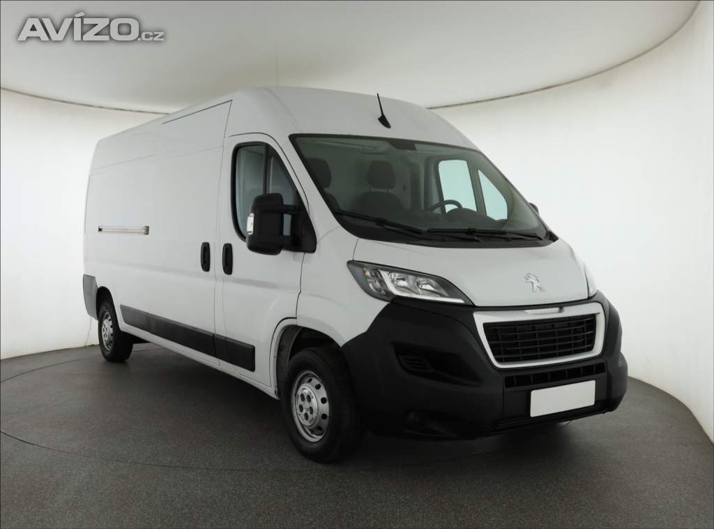 Peugeot Boxer 2.2 BlueHDi
