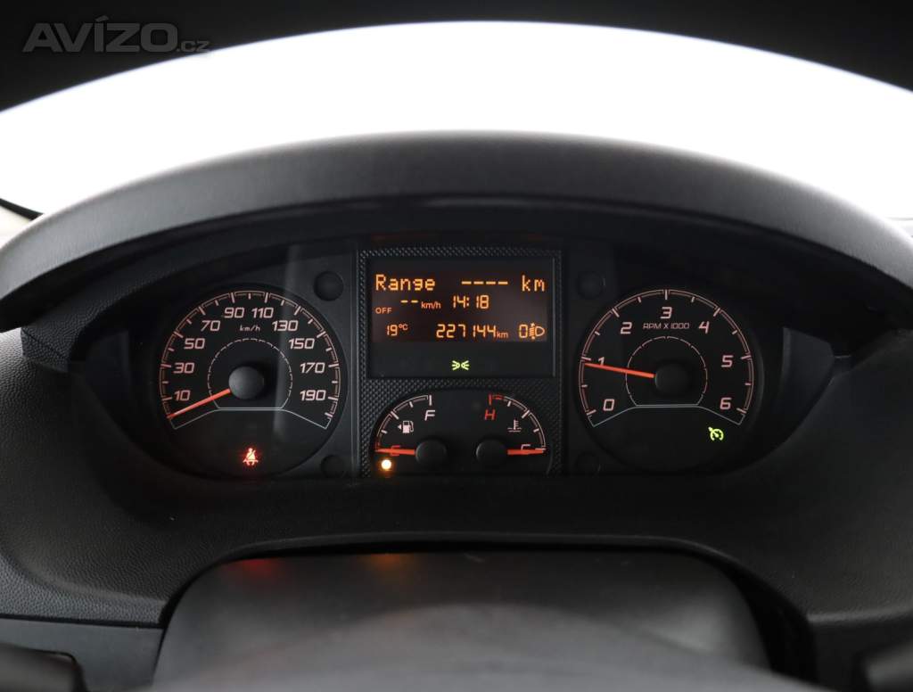 Foto inzerátu Peugeot Boxer 2.2 BlueHDi