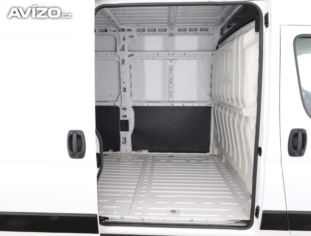 Foto inzerátu Peugeot Boxer 2.2 BlueHDi