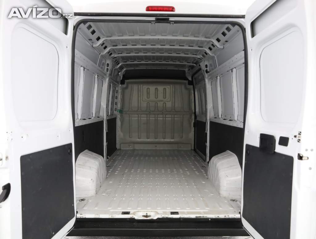 Foto inzerátu Peugeot Boxer 2.2 BlueHDi