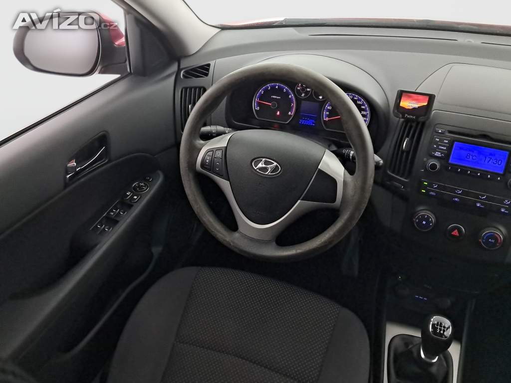 Foto inzerátu Hyundai i30 1.6 CVVT