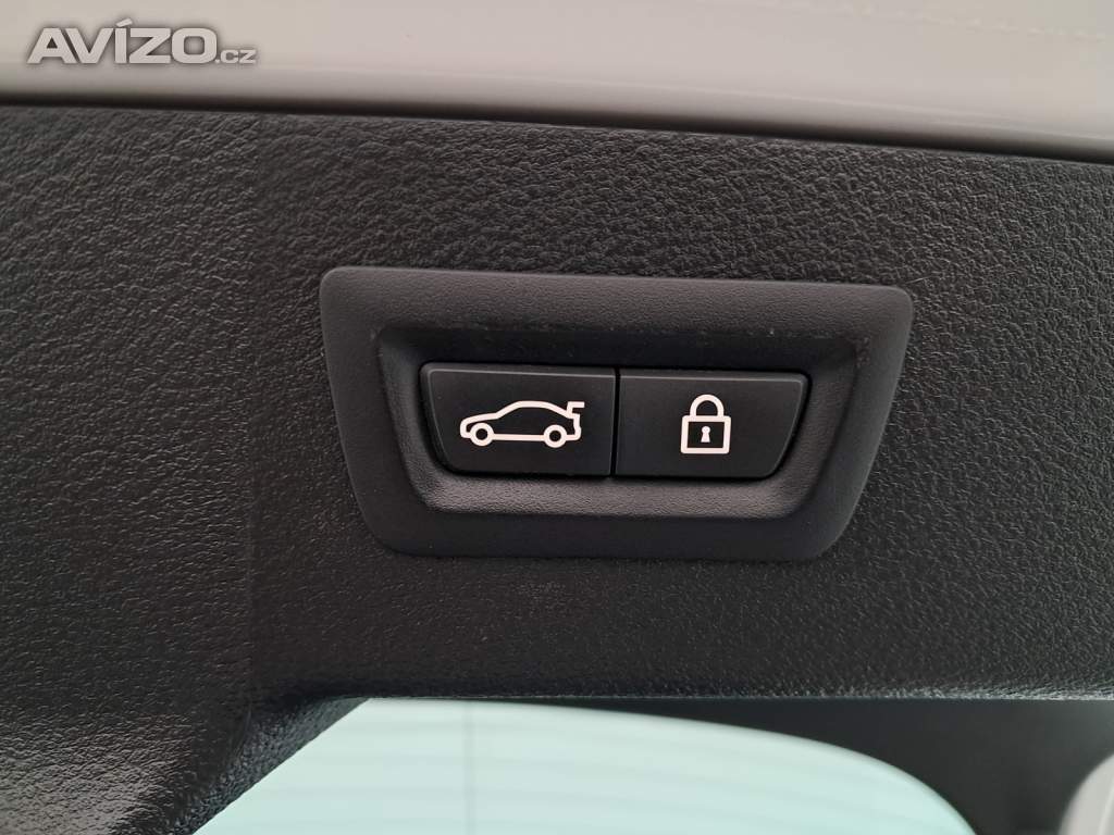 Foto inzerátu BMW X6 xDrive30d