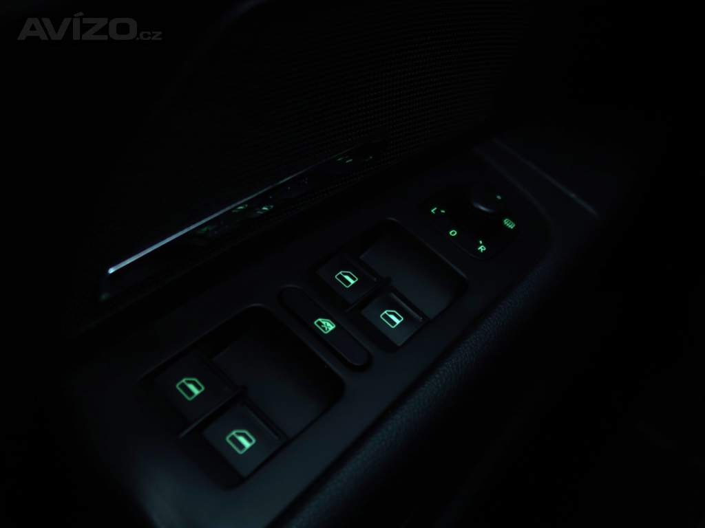 Foto inzerátu Skoda Superb 2.0 TDI
