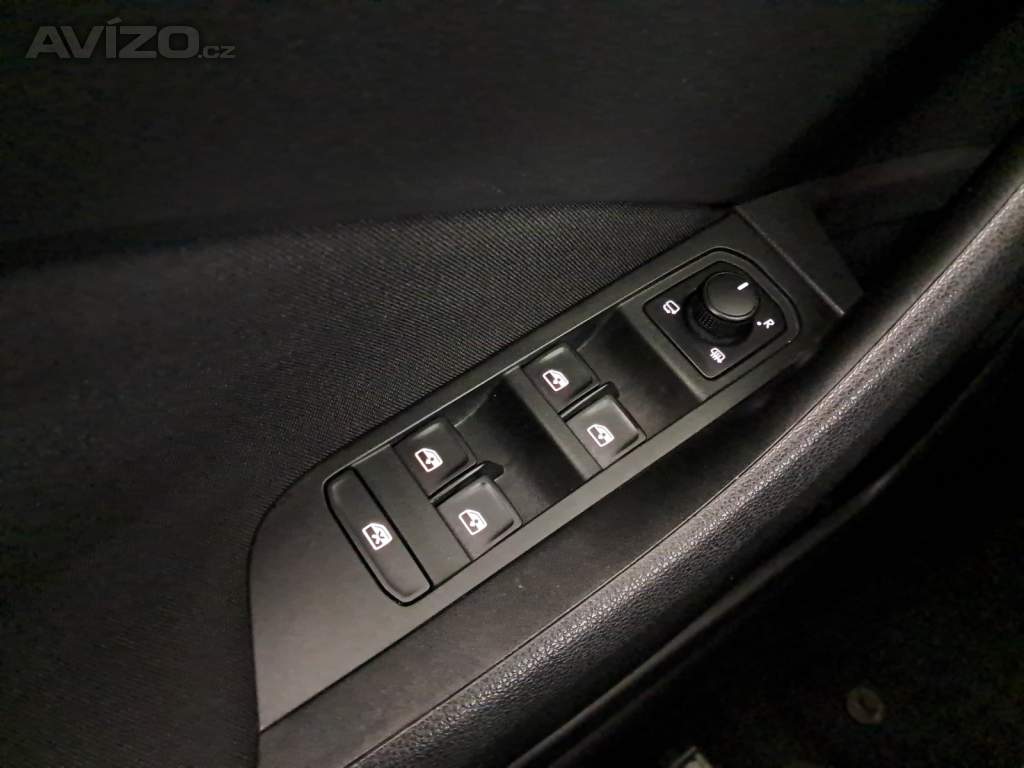 Foto inzerátu Skoda Kamiq 1.5 TSI