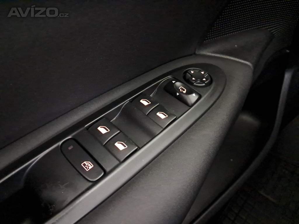 Foto inzerátu Citroen C4 1.6 VTi