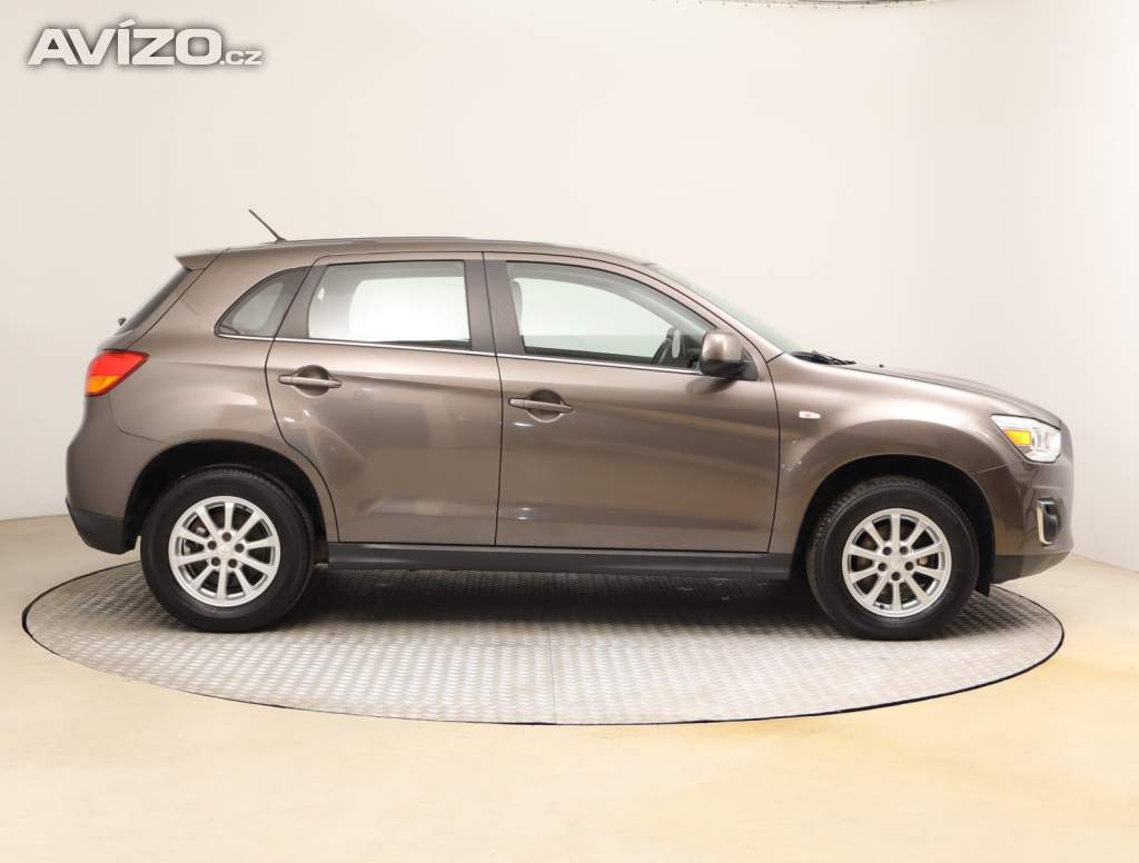 Foto inzerátu Mitsubishi ASX 1.8 DI-D MIVEC