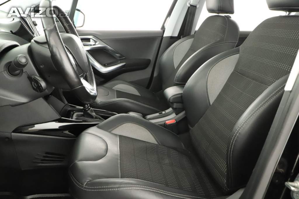 Foto inzerátu Peugeot 2008 1.6 BlueHDi
