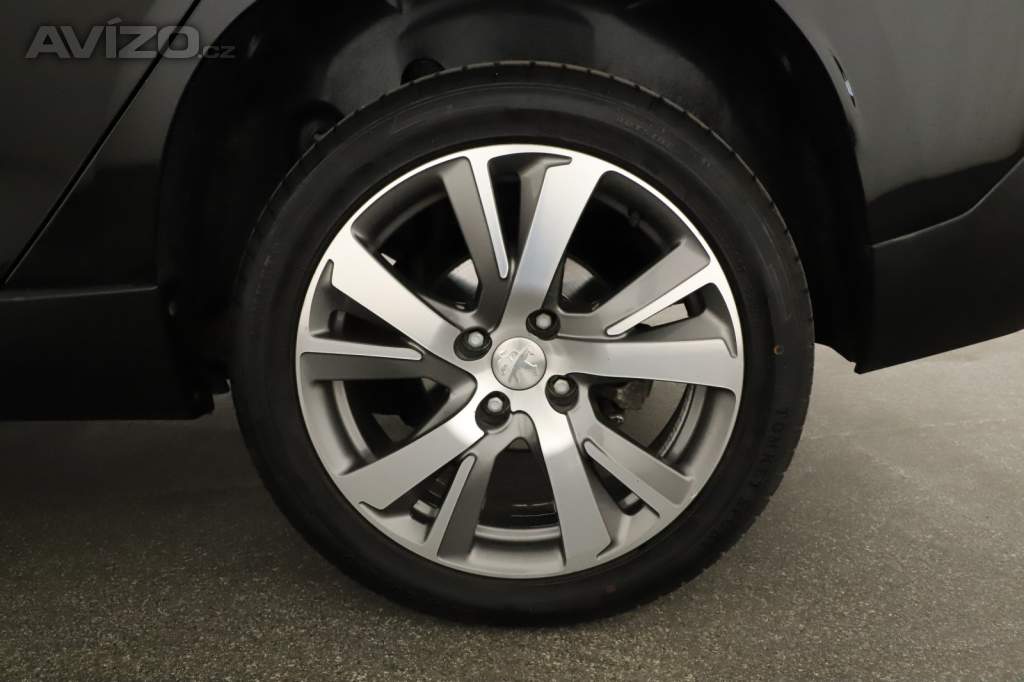 Foto inzerátu Peugeot 2008 1.6 BlueHDi