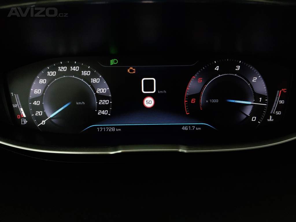 Foto inzerátu Peugeot 5008 1.5 BlueHDi