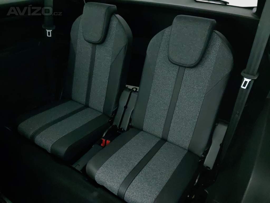Foto inzerátu Peugeot 5008 1.5 BlueHDi